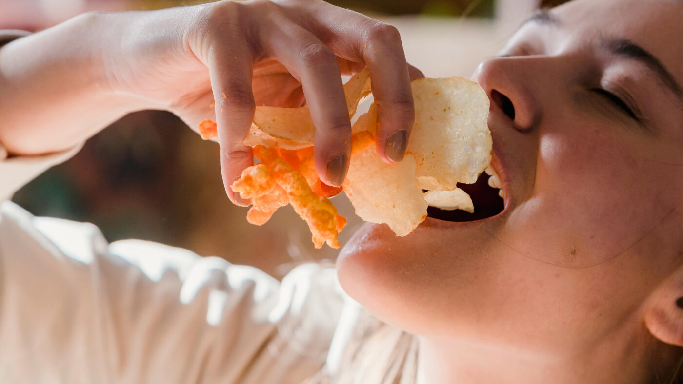 why do I crave crunchy foods